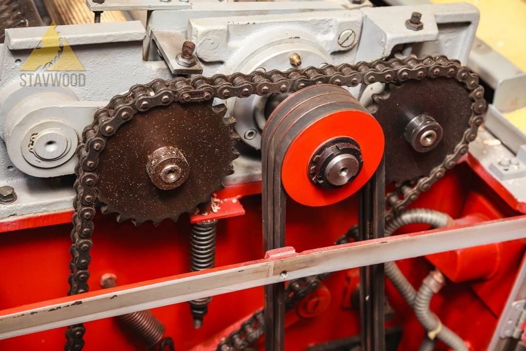 Станок рейсмусовый СР4-2 с шейперным (15*15*2,5) ножевым валом