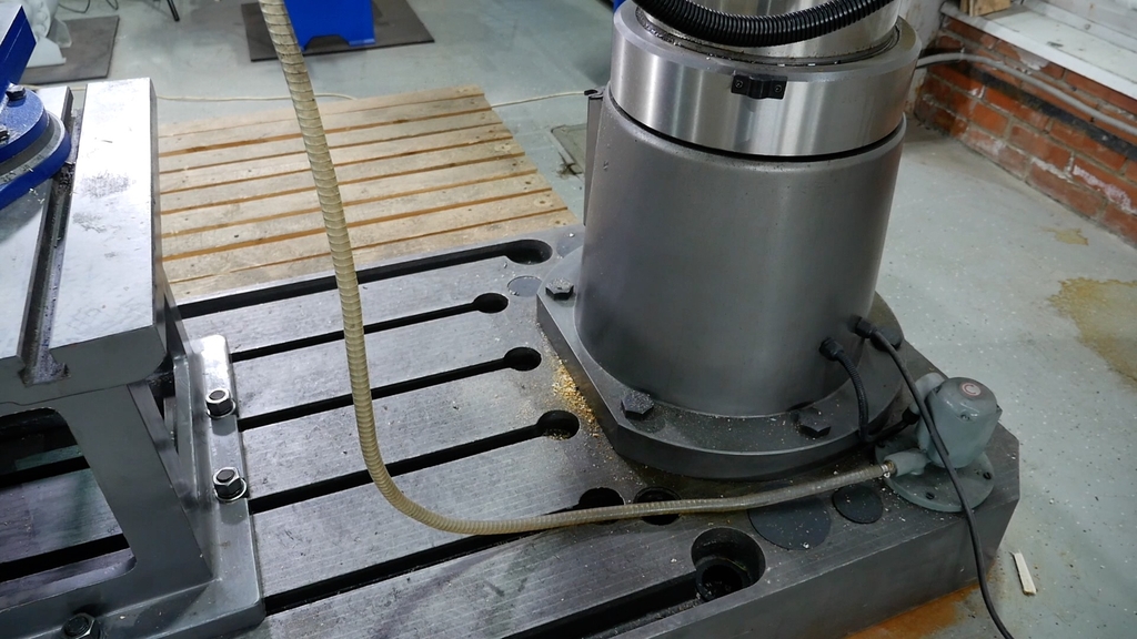 JET JRD-1600W Радиально-сверлильный станок 400В