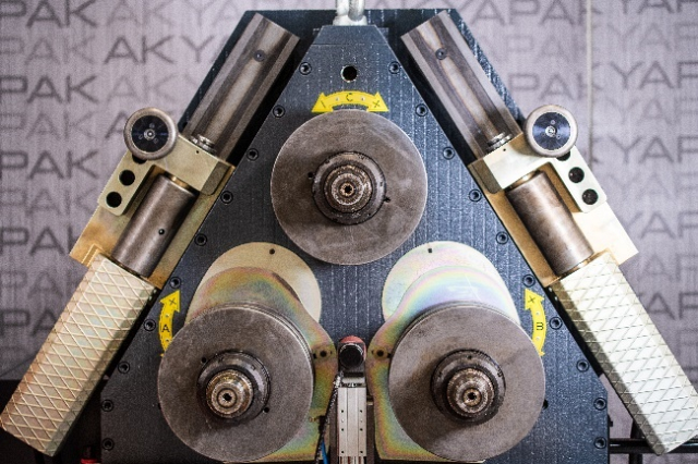 Профилегибочные гидравлические машины AKYAPAK. Серия APK