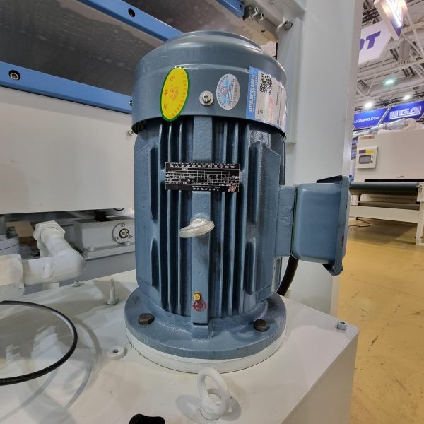 Гидравлический горячий пресс Shanxi Quilin Machinery BY214×8/10(3)