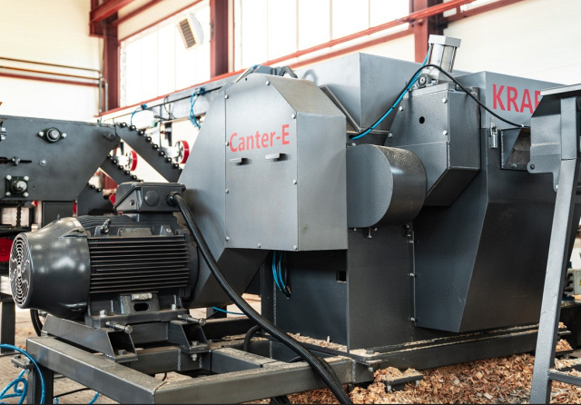 Кромкообрезной станок KRAFTER CANTER-E CANTER-E