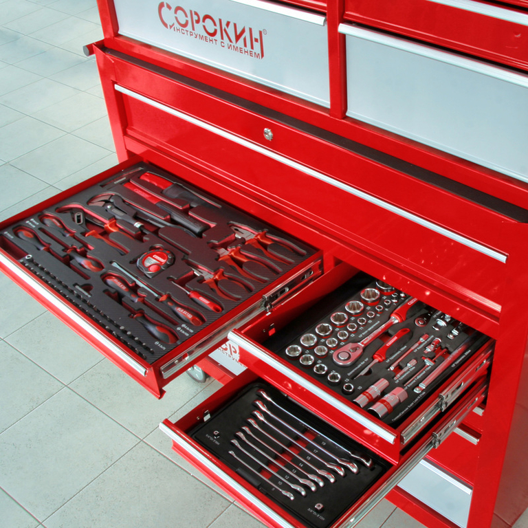 Ручной инструмент Инструмент в ложементе Great 73 предметa