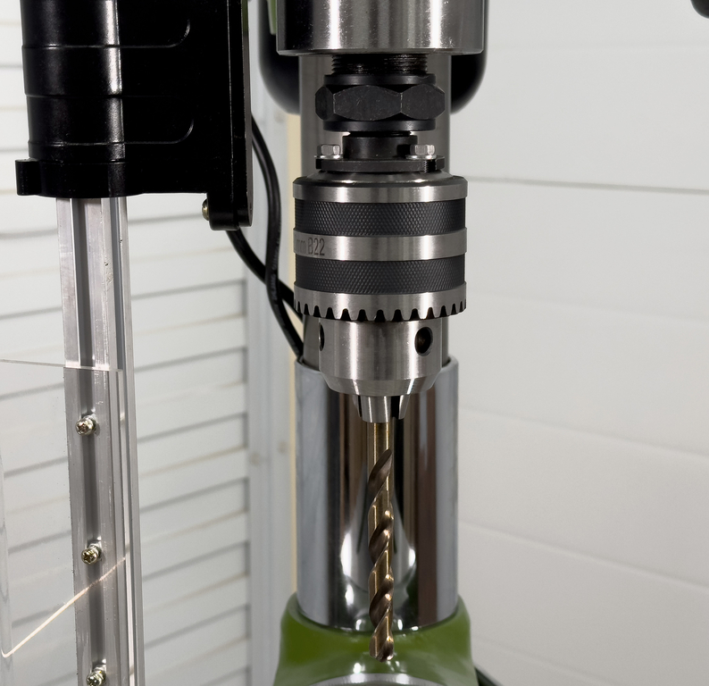 Сверлильно-резьбонарезной станок AURA CM-25Z/380 (10052530)