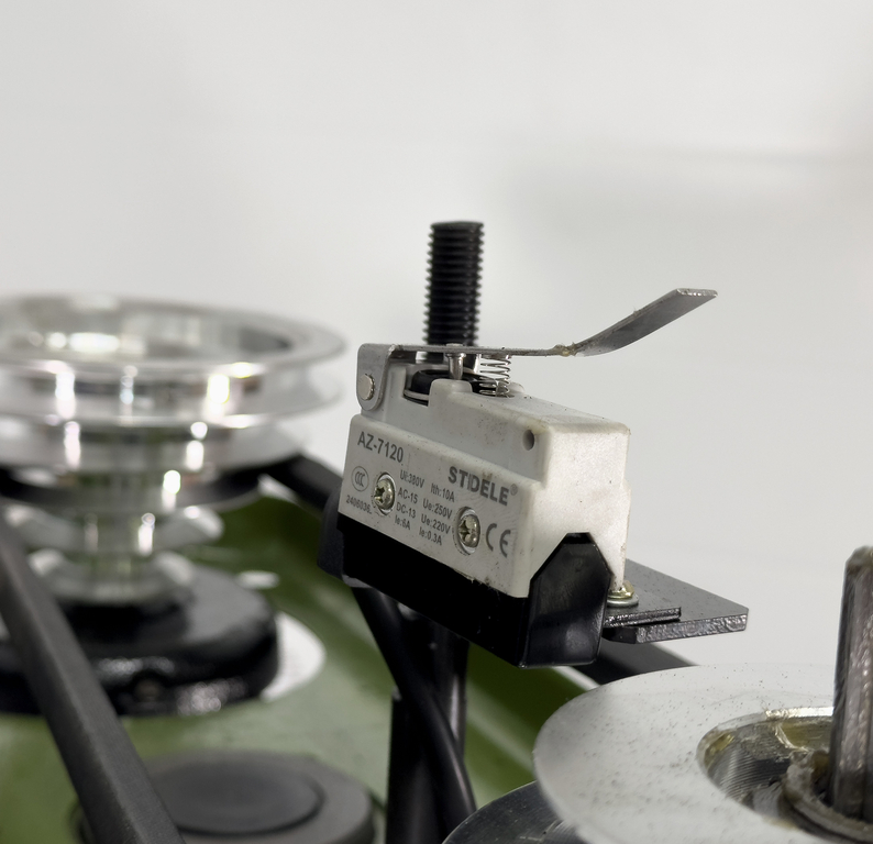 Сверлильно-резьбонарезной станок AURA CM-25Z/380 (10052530)