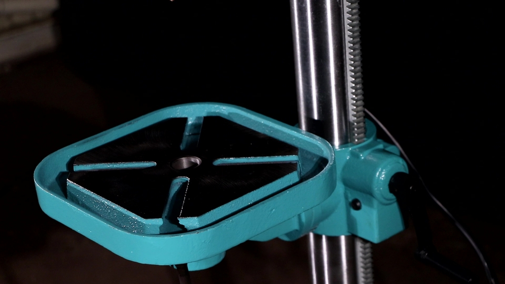 Сверлильный станок AURA CM-1316H/380 (10131631)