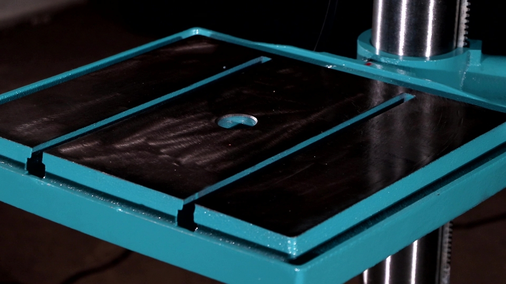 Сверлильный станок AURA CM-2020/380 (10202030)