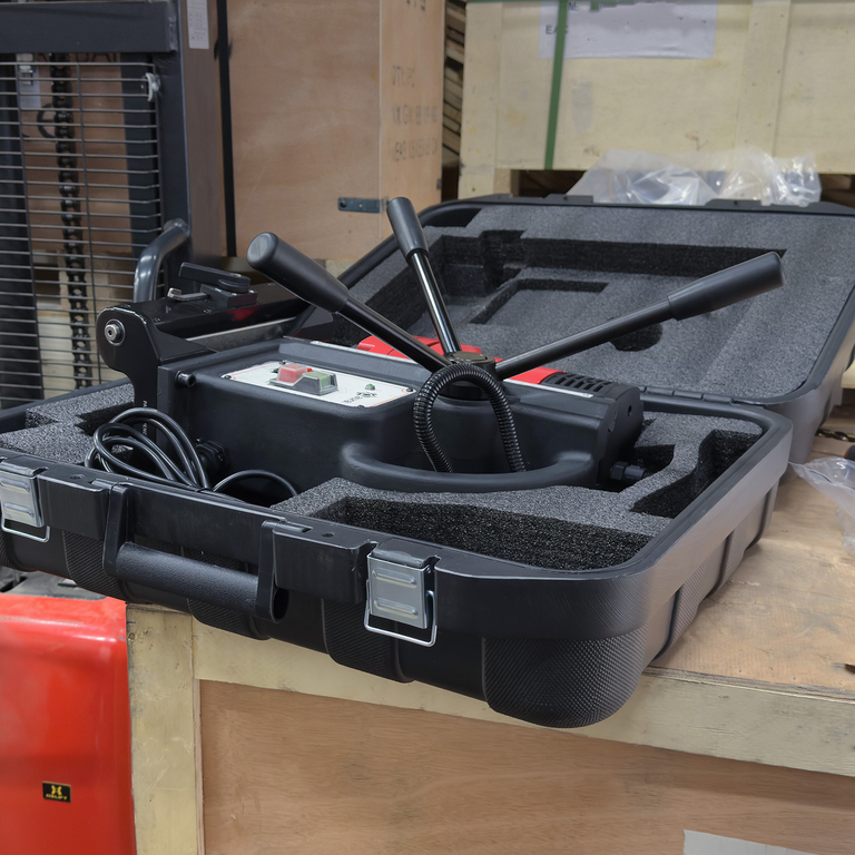 Магнитный сверлильный станок для труб AURA MCM-55T (10705511)