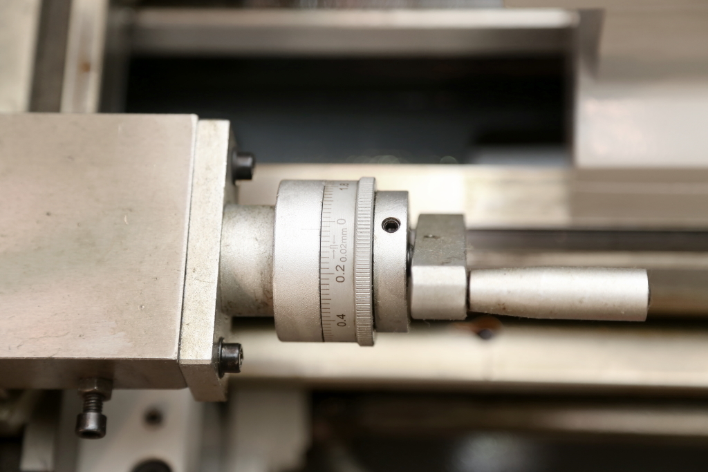 Настольный токарный станок Metal Master MasterTurn 2860G