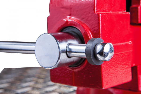 Тиски "Практик" 675