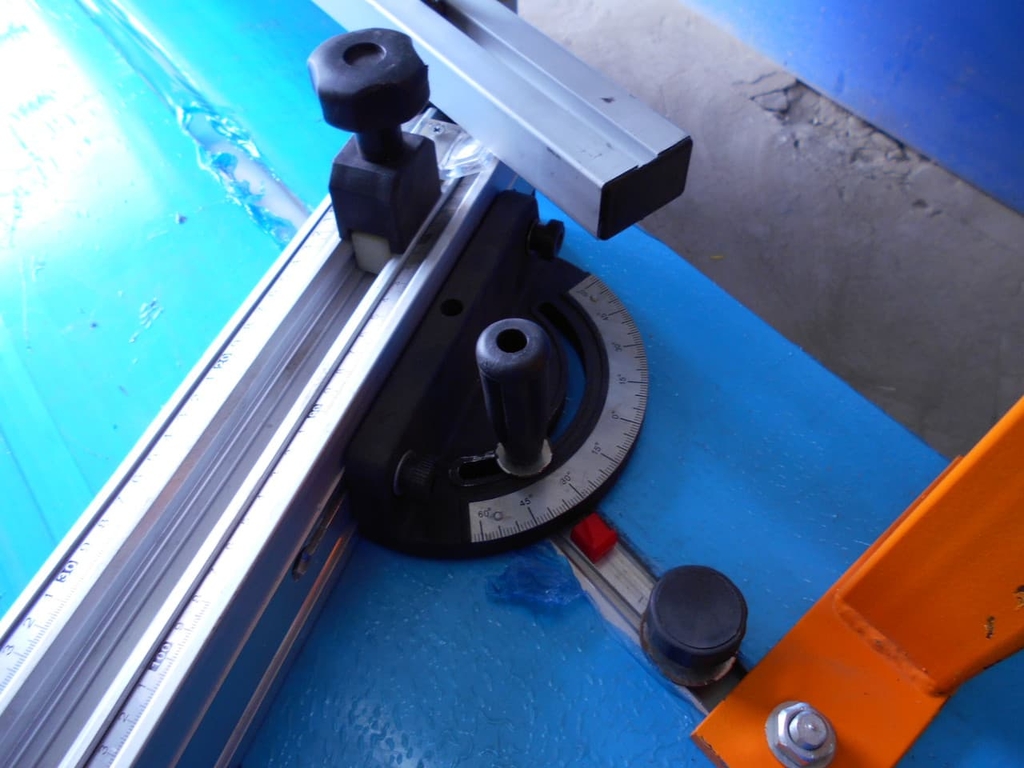 Форматно-раскроечный станок LTT F90