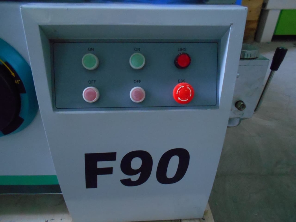 Форматно-раскроечный станок LTT F90