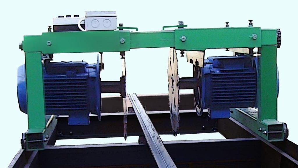 Пилорама круглопильная для тонкомера СБ-25