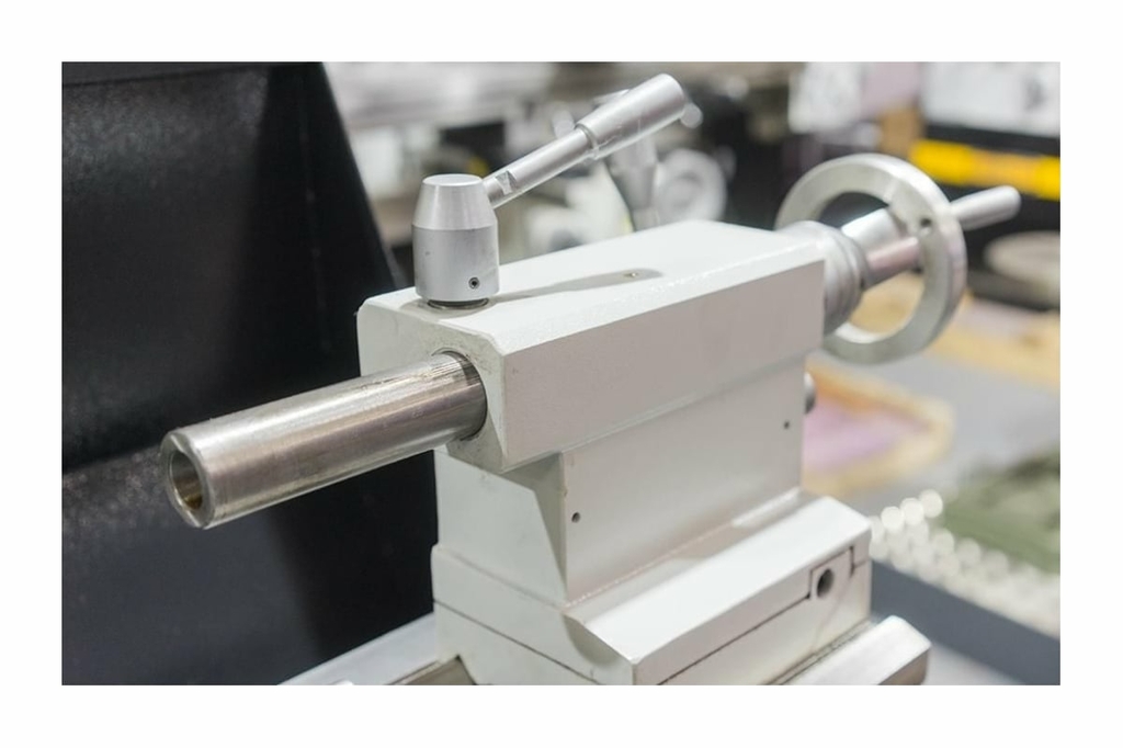 Станок токарный Stalex D280x700С