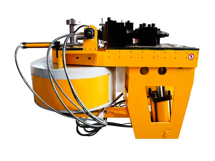 Полуавтоматический трубогибочный станок с ЧПУ DW168NC