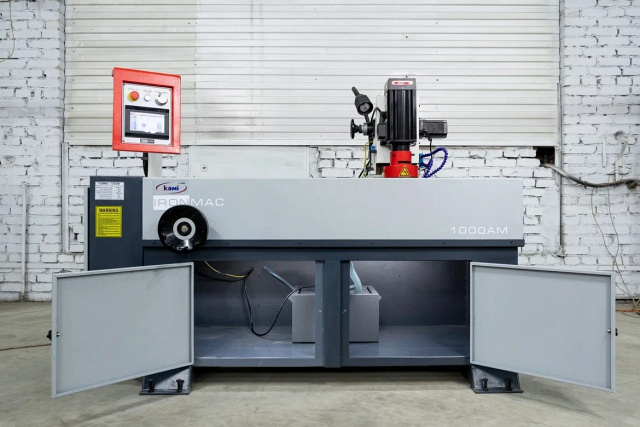 Автоматический станок для заточки плоских ножей IRONMAC 1000AM