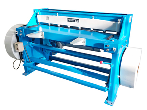 Электромеханическая гильотина Q11 3x1300