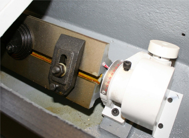 Станок для заточки строгальных ножей IRONMAC 850A