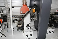 Кромкооблицовочный автоматический станок BJD F770JR