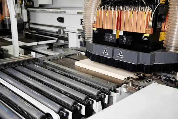 Сверлильно-присадочная ячейка Solution D на базе KDT KD-812