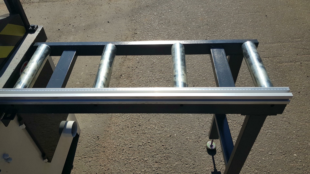 Торцовочный станок Ltt MJ274F с нижним расположением пилы