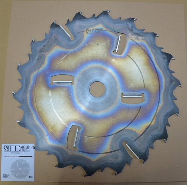 Пила дисковая  300 x 50 x 3,8/2,5 Z = 18 + 4 PI-130 SMD Series 1