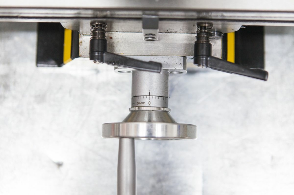 Фрезерно-сверлильный станок STALEX SBM-16 Vario