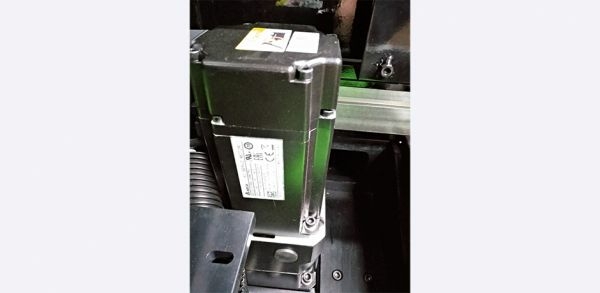 Лазерный станок Yueming CMA1325C-B-A