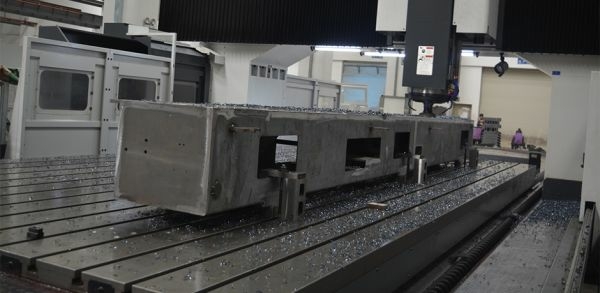 Автоматический кромкооблицовочный станок KDT KE-668JSGA (45)