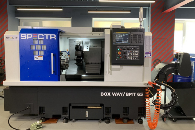 Токарный обрабатывающий центр SPECTR TC-250M