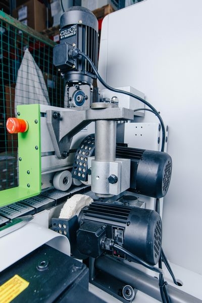 Станок для облицовывания кромок мебельных деталей WoodTec EdgeMatic 600C PRO