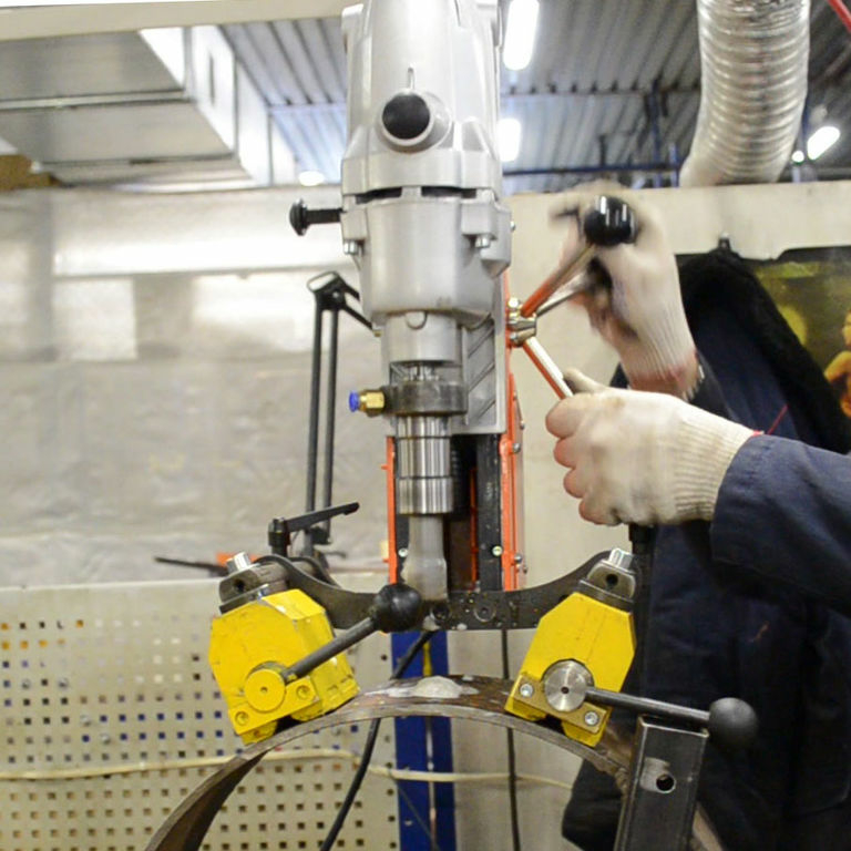 Станок сверлильный магнитный MBA-42