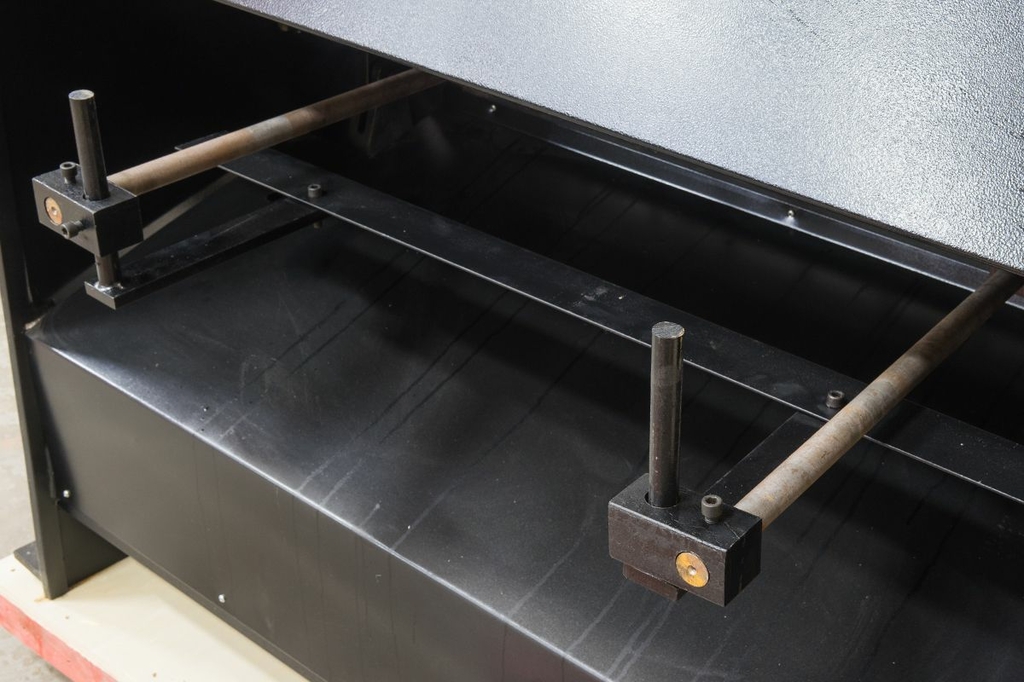 Гильотина электромеханическая Stalex SBJB 3x1500 (102505)