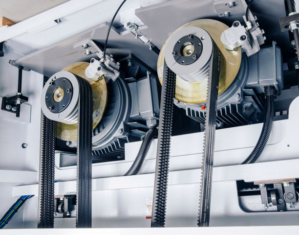 Калибровально-шлифовальный станок с нижним расположением узлов SUR-R 1300