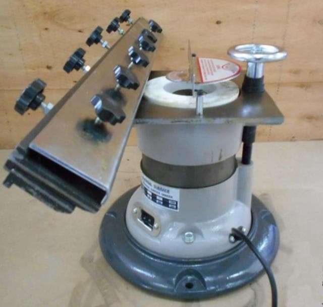 Станок для заточки плоских ножей, стамесок и свёрл Ltt WT-650