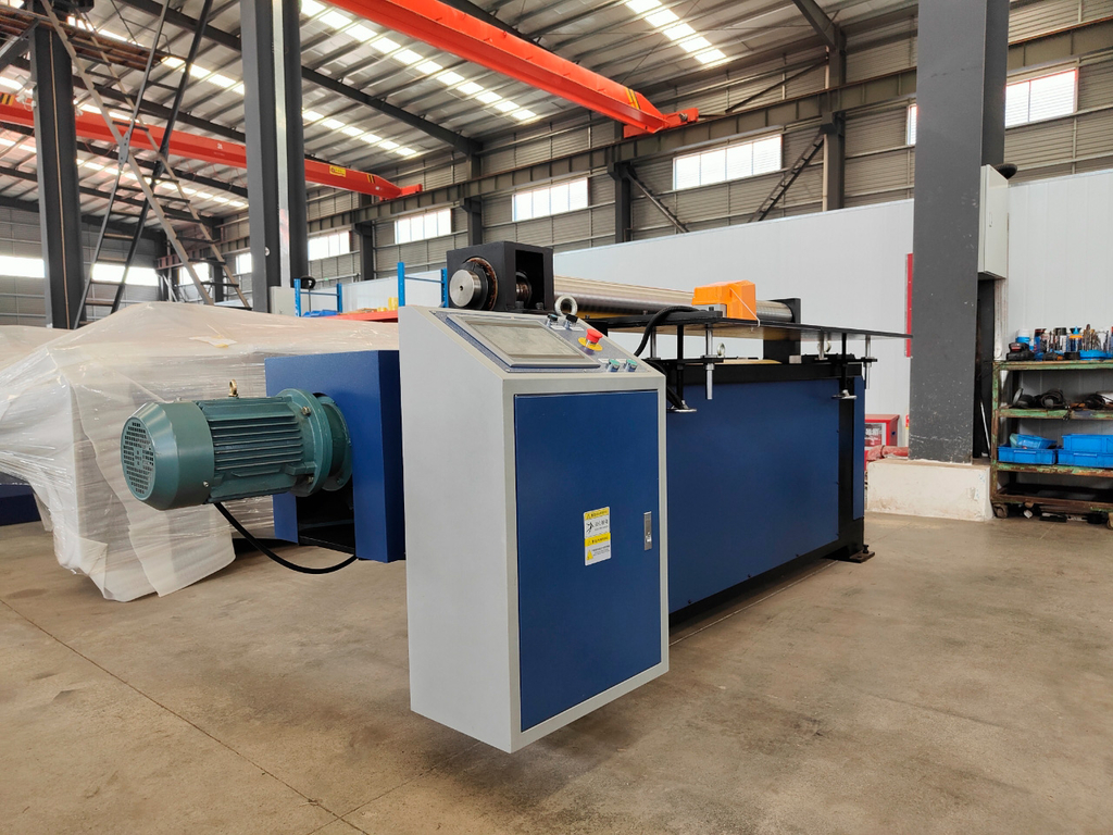 Двухвалковый вальцовочный станок 2HR-1500