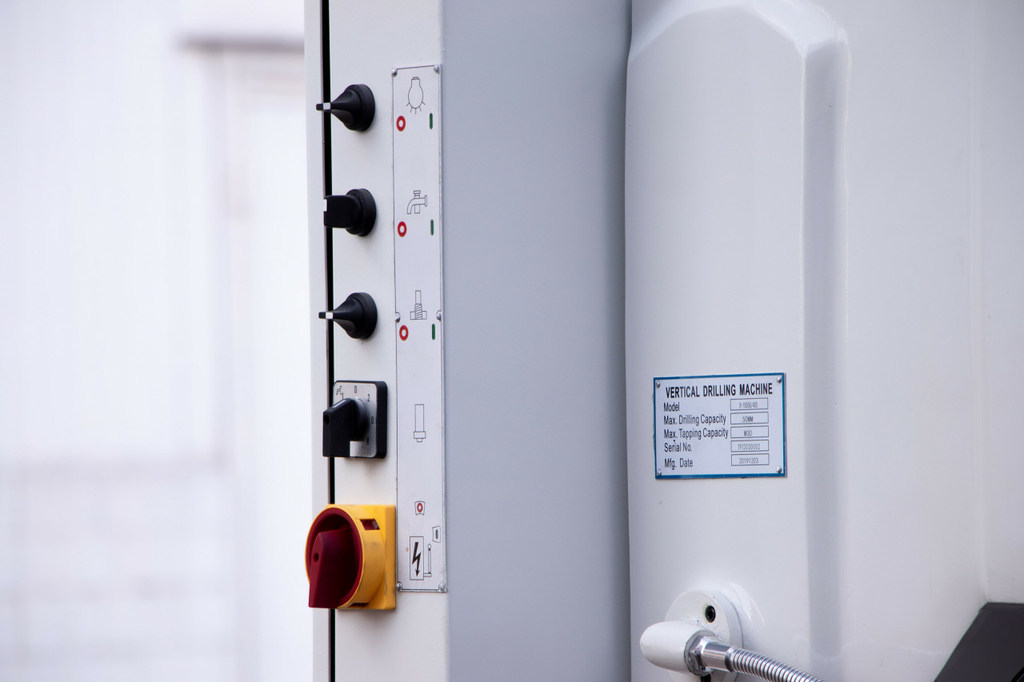 Вертикально-сверлильный станок Proma В-1850G/400 (25004050)