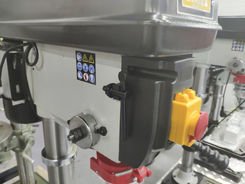 Станок сверлильный STALEX DP-25F/T (DP43016F/T)