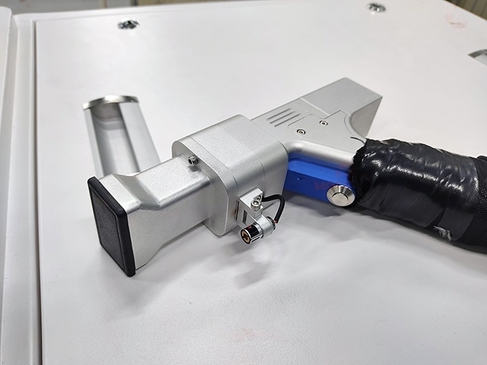 Аппарат лазерной очистки KY-W-HW2000-CW 2кВт Raycus