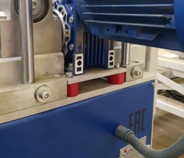 Станок для облицовывания панелей и профильных погонажных изделий Unimak PL 55 F6-P