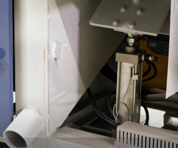 Автоматические прессы для сращивания по длине Beaver 4500А/160