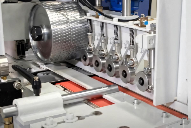 Автоматические прессы для сращивания по длине Beaver. Серия PSK 3100А (6000A) PSK 6000А