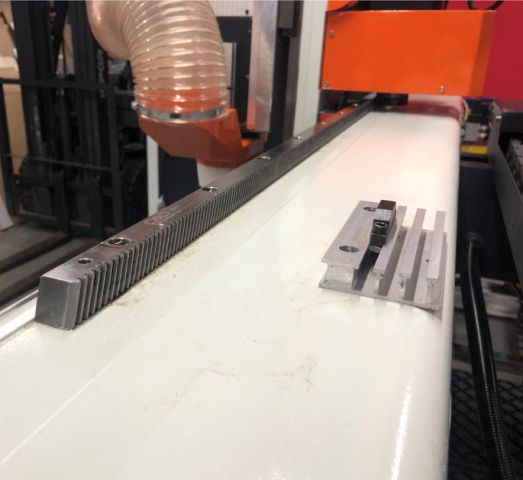 Фрезерно-гравировальный станок с ЧПУ Filato Optima 2030 PTV-E