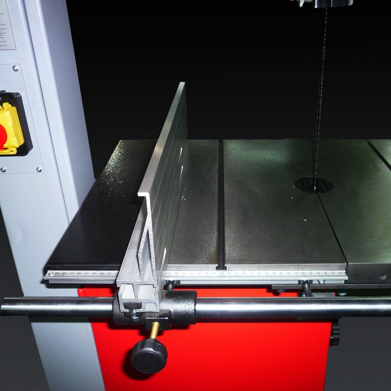 Ленточнопильный станок jib mbs 400 230в  высота распиловки  305 мм мощность двигателя 1,5 квт