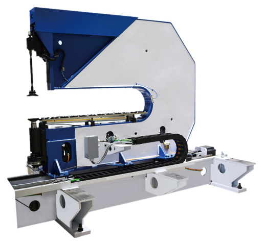 Автоматический панелегиб YAWEI c автосменой прижимного инструмента FBC 2516