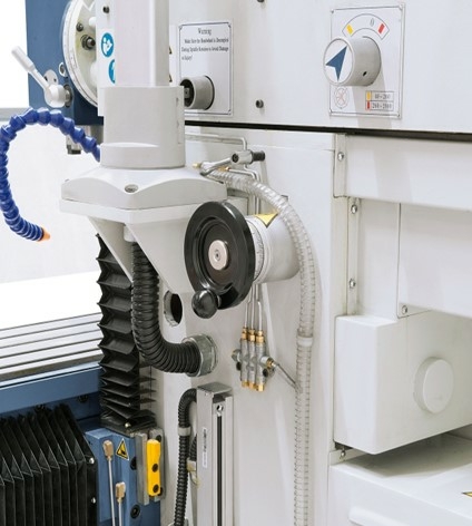 Широкоуниверсальный фрезерный станок FHU2-45