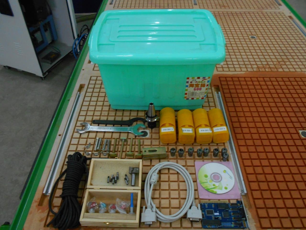 Фрезерный станок с чпу LTT-1325АSD