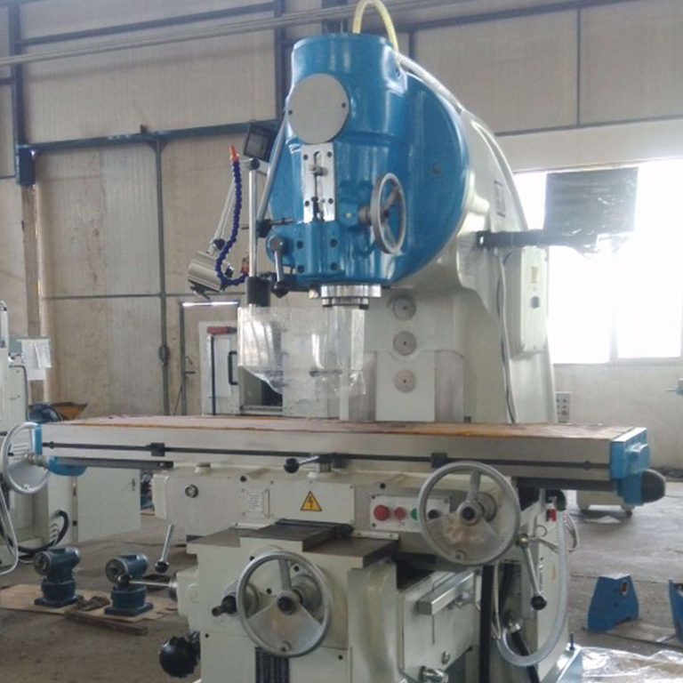 Вертикальный фрезерный станок по металлу Proma FH-170