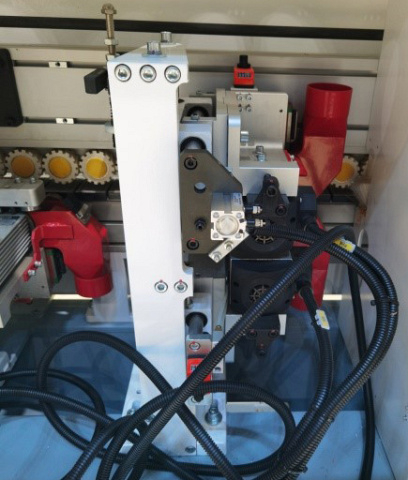 Автоматический кромкооблицовочный станок Nanxing NB875E