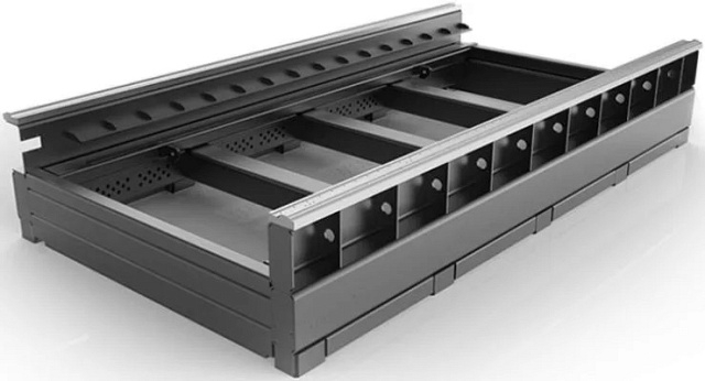 Оптоволоконная установка лазерного раскроя IRONMAC 3015E-EP 12000W