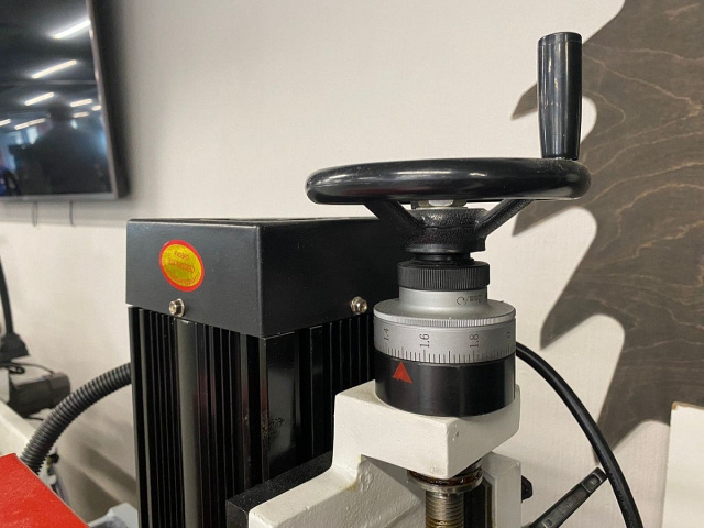 Станок для заточки ножей IRONMAC 701B